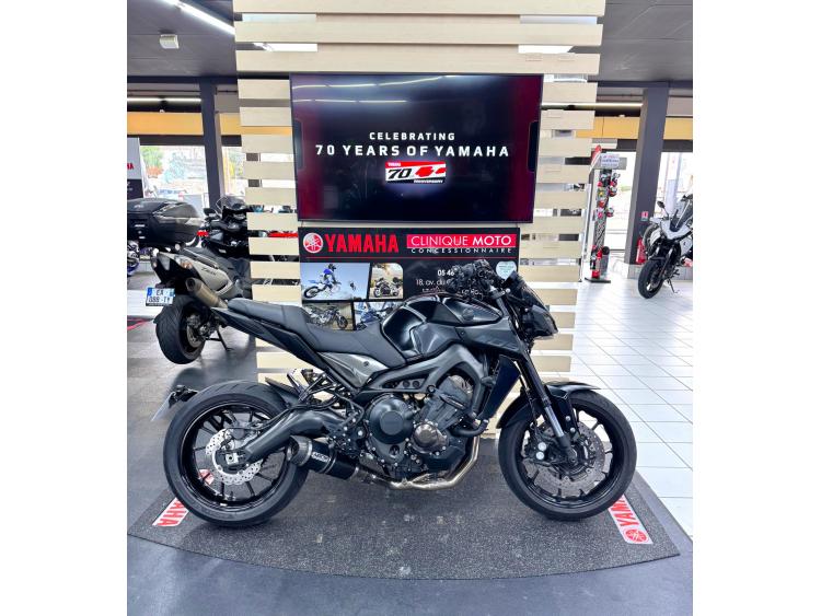 YAMAHA MT09 FULL OPTIONS GARANTIE 12 MOIS