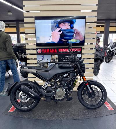 HUSQVARNA SVARTPILEN 125 ABS