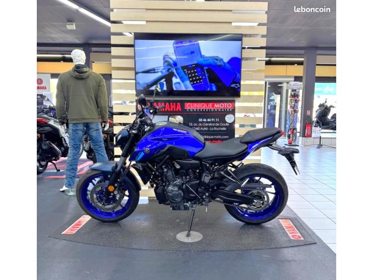 YAMAHA MT07 1ERE MAIN 2024 GARANTIE CONSTRUCTEUR