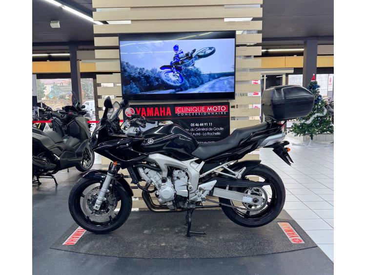 YAMAHA FZ6 S (98CV) 1ERE MAIN GARANTIE 12 MOIS