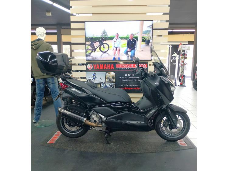YAMAHA XMAX 300 TECHMAX AKRAPOVIC GARANTIE 12MOIS