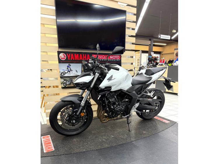 HONDA 1000 HORNET 2025 GARANTIE 2031