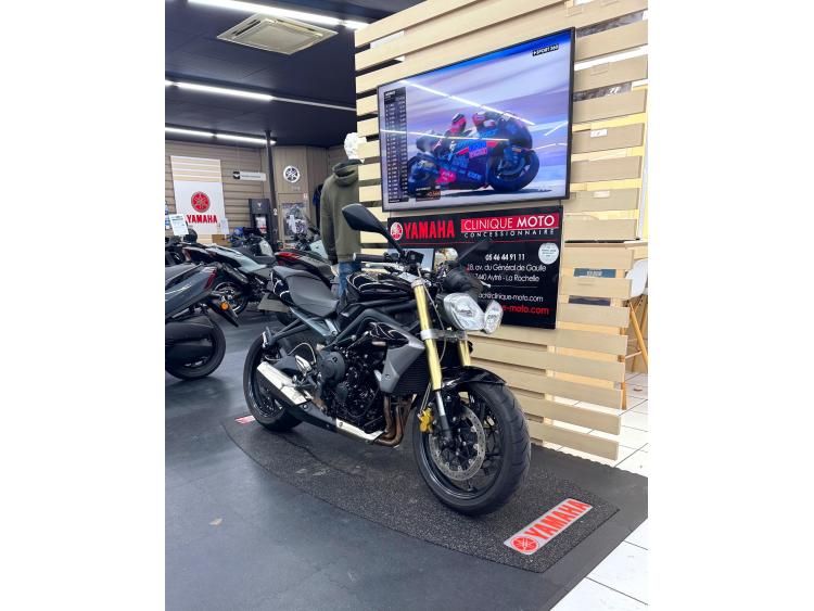 TRIUMPH STREET TRIPLE 675 GARANTIE