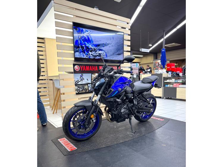 YAMAHA MT07 A2 ARROW 1ERE MAIN GARANTIE
