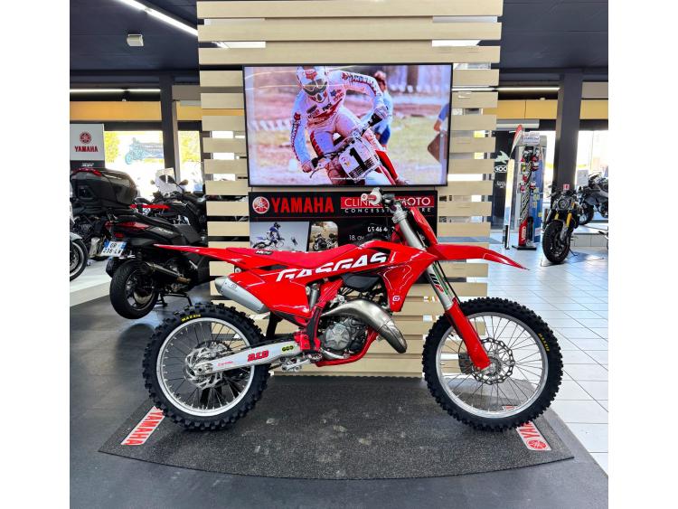 GASGAS MC 125 1ERE MAIN 2024